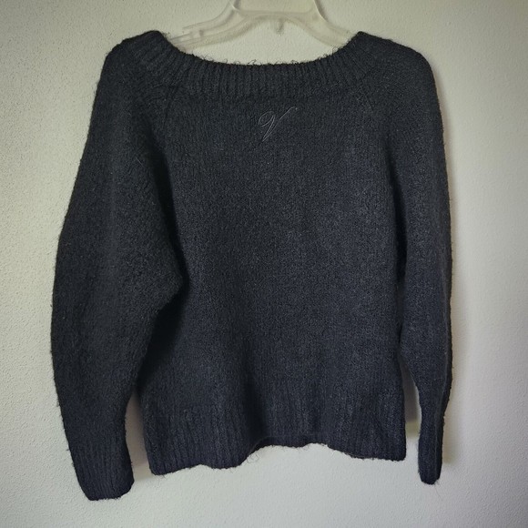 Victoria’s Secret‎ Black Knit Pullover Sweater Top Women's Size Small - Picture 2 of 4
